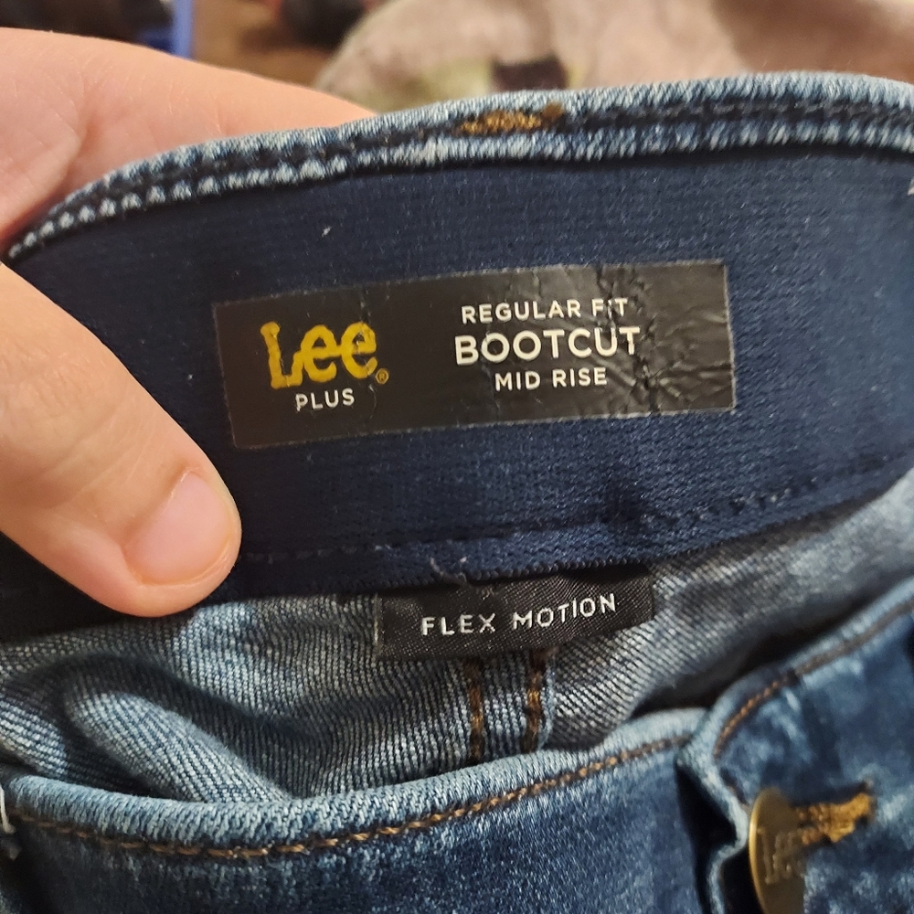 BUNDLE OF TWO 2 Lee Plus Bootcut jeans size 20